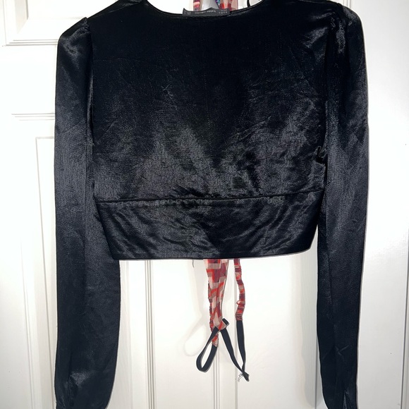 Zara satin button up - Picture 2 of 3